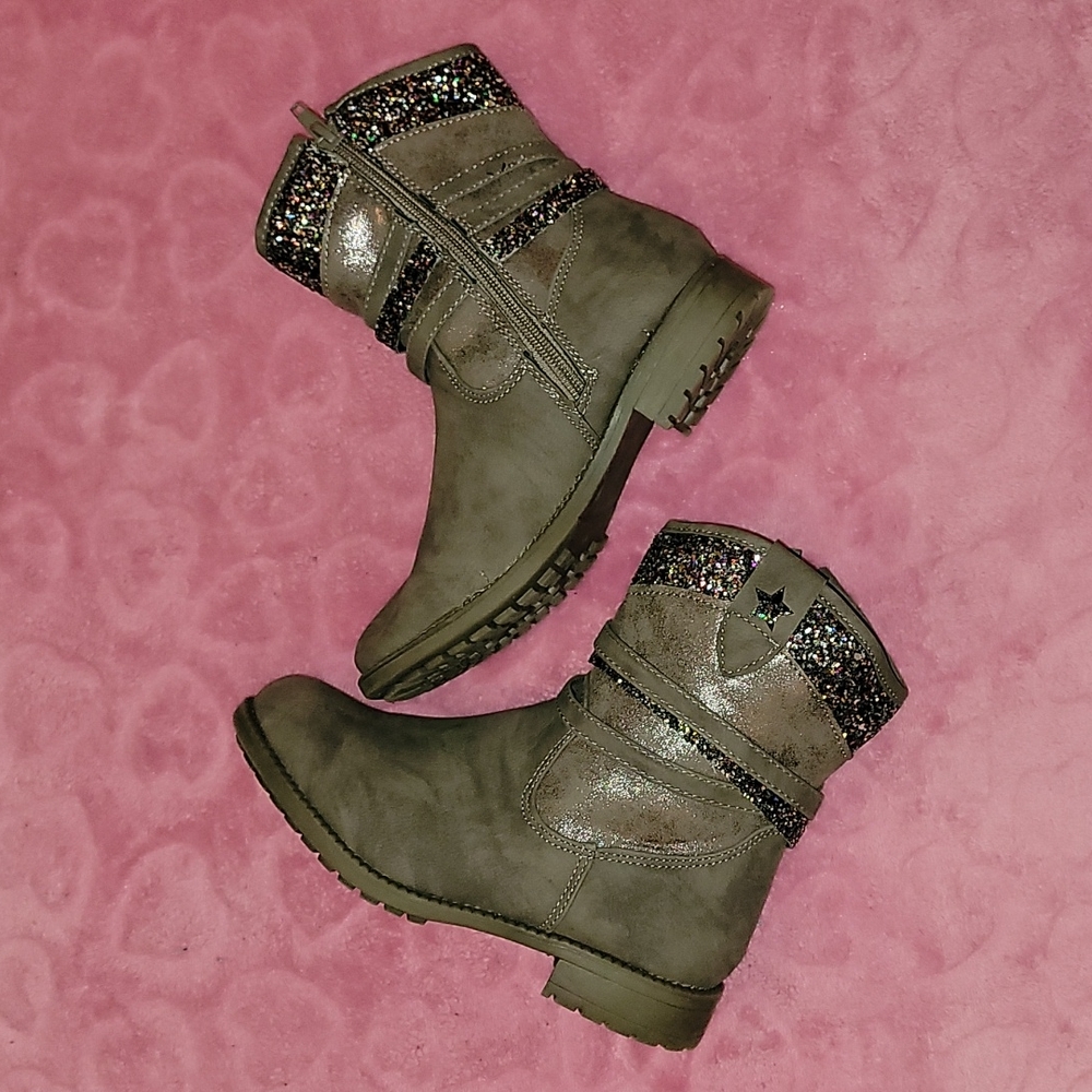 Girls Fall Boots